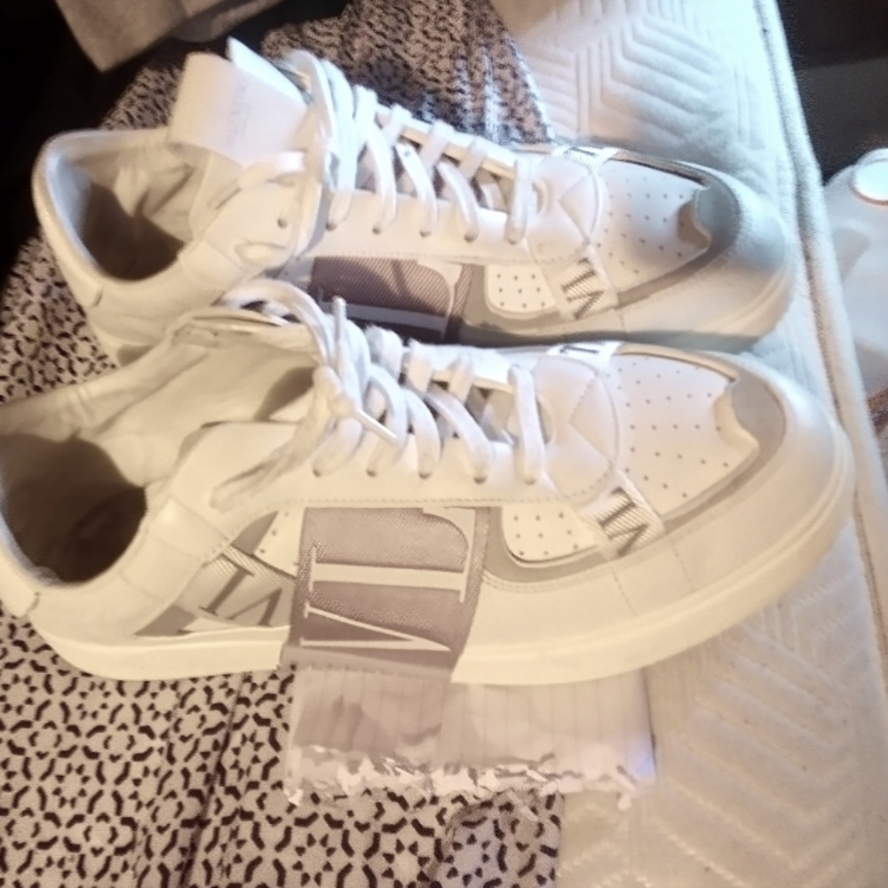 Men's size 12 Valentino's